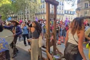 Le retour du rêve de guillotine